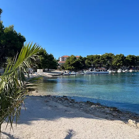Sea View Apartment-20 M From The Sea 公寓 特罗吉尔